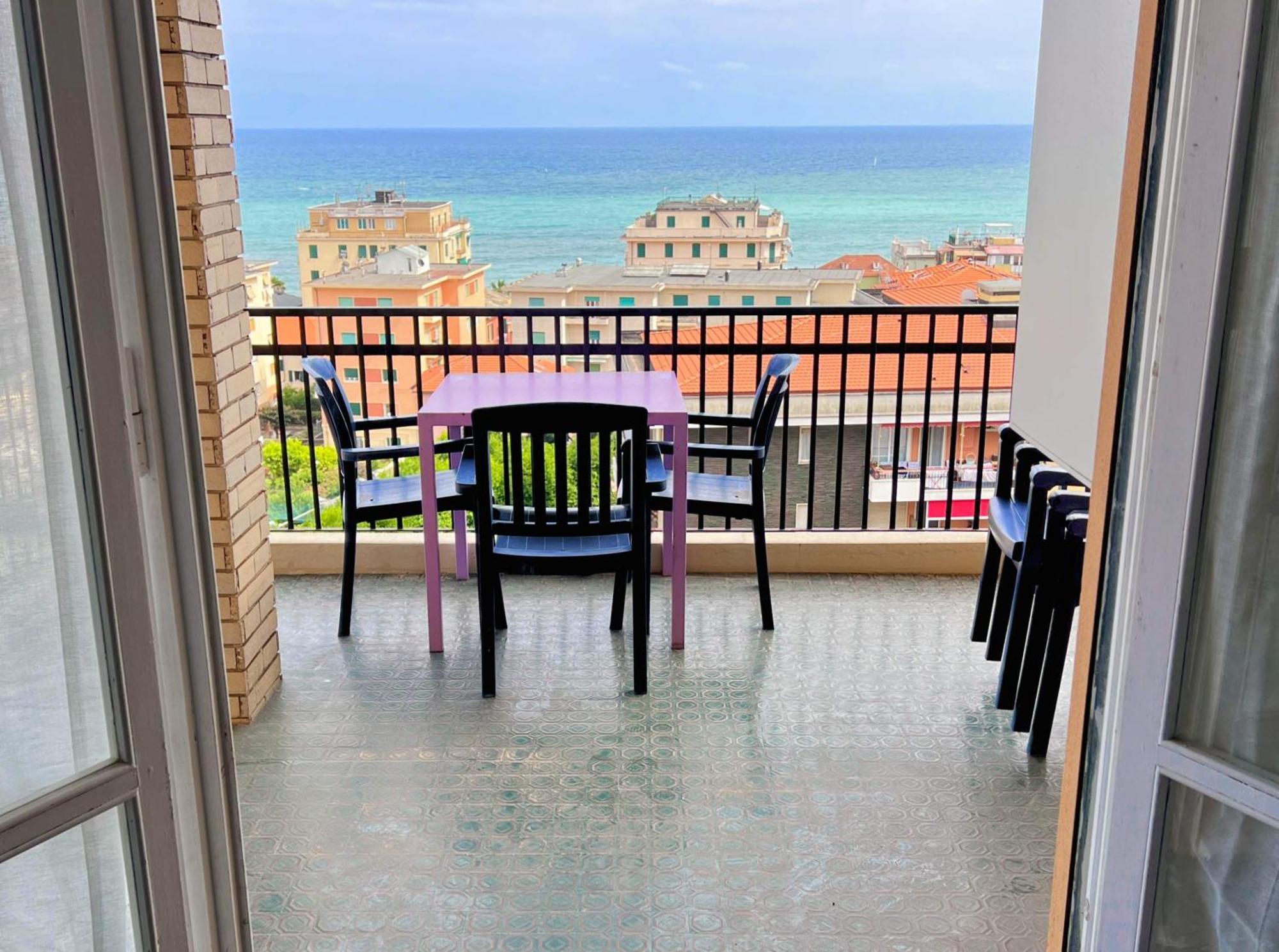 Ampio Appartamento Con Vista Varazze Exterior foto